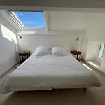 Maison Du Soleil * Banne