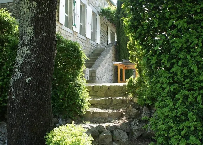 Maison Du Soleil * Banne